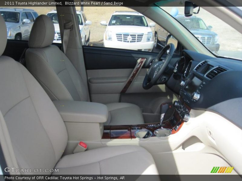 Blizzard White Pearl / Sand Beige 2011 Toyota Highlander Limited