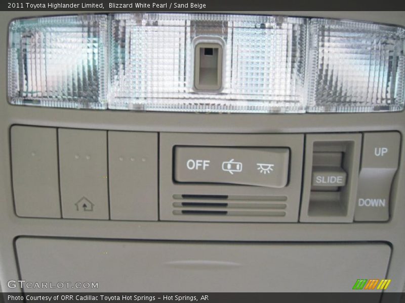 Blizzard White Pearl / Sand Beige 2011 Toyota Highlander Limited