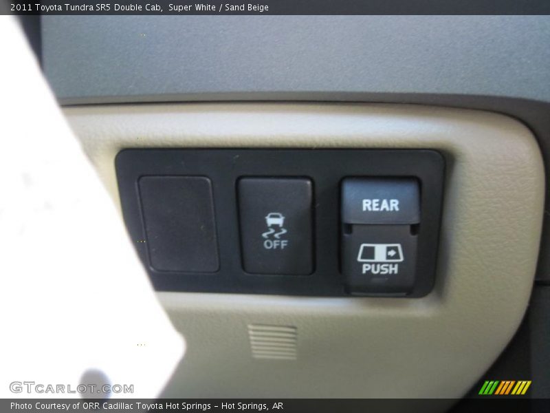 Super White / Sand Beige 2011 Toyota Tundra SR5 Double Cab