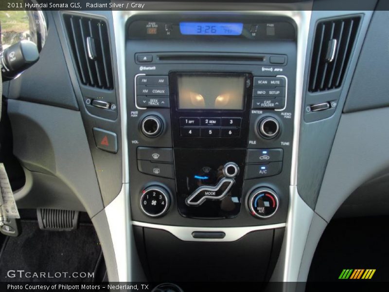 Radiant Silver / Gray 2011 Hyundai Sonata GLS