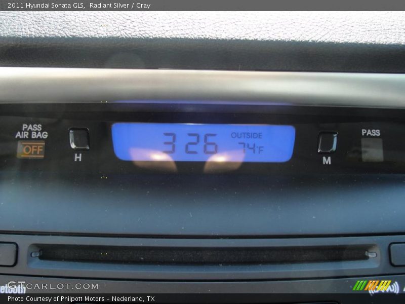 Radiant Silver / Gray 2011 Hyundai Sonata GLS