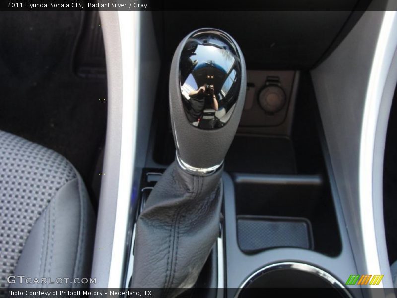 Radiant Silver / Gray 2011 Hyundai Sonata GLS