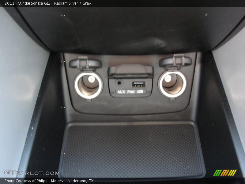 Radiant Silver / Gray 2011 Hyundai Sonata GLS