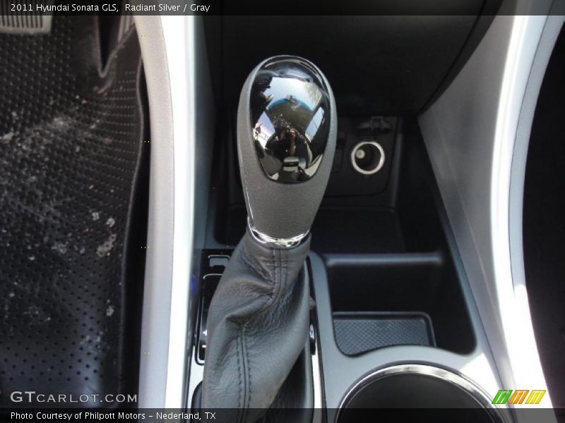 Radiant Silver / Gray 2011 Hyundai Sonata GLS