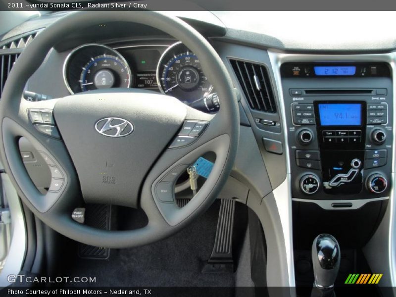 Radiant Silver / Gray 2011 Hyundai Sonata GLS