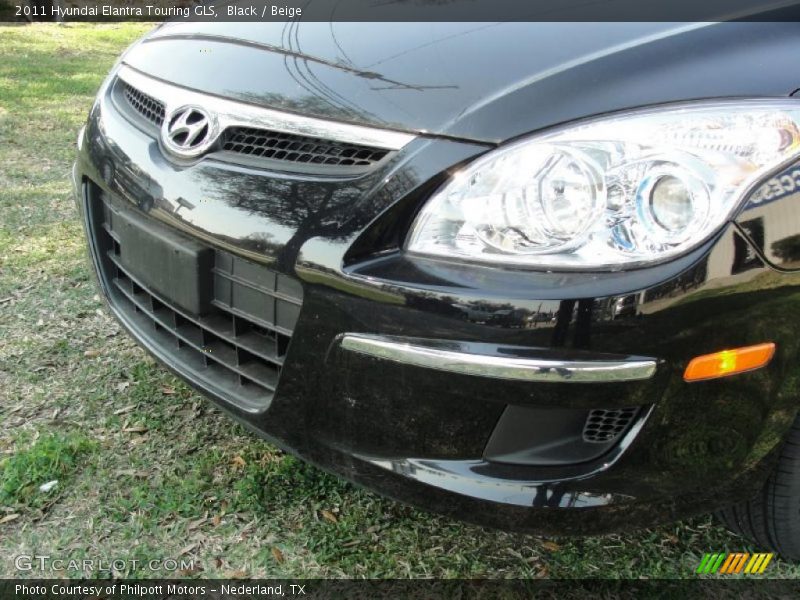 Black / Beige 2011 Hyundai Elantra Touring GLS