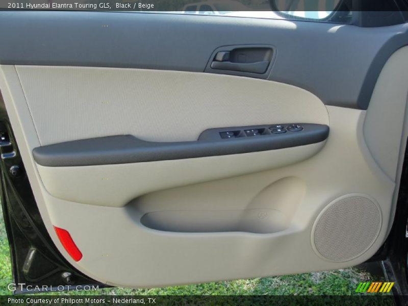 Door Panel of 2011 Elantra Touring GLS