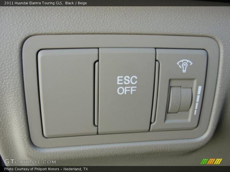 Black / Beige 2011 Hyundai Elantra Touring GLS