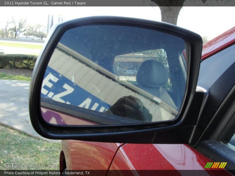 Garnet Red / Taupe 2011 Hyundai Tucson GL