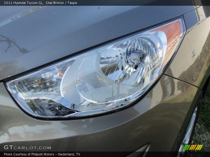 Chai Bronze / Taupe 2011 Hyundai Tucson GL