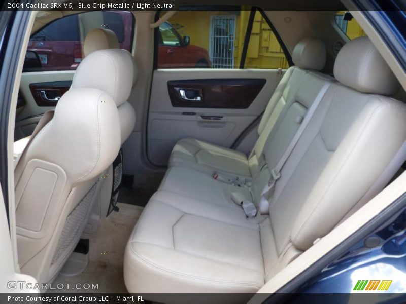 Blue Chip Metallic / Light Neutral 2004 Cadillac SRX V6