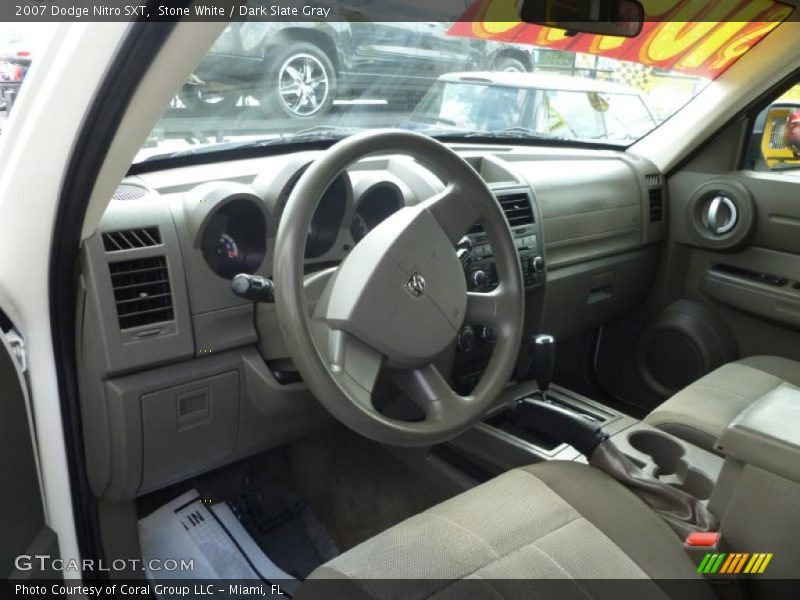 Stone White / Dark Slate Gray 2007 Dodge Nitro SXT