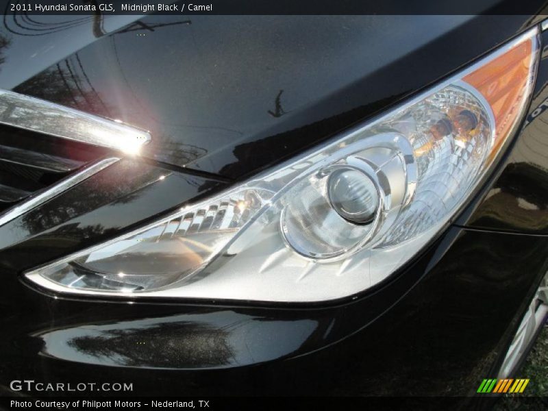 Midnight Black / Camel 2011 Hyundai Sonata GLS