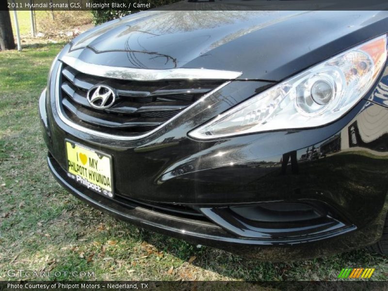 Midnight Black / Camel 2011 Hyundai Sonata GLS
