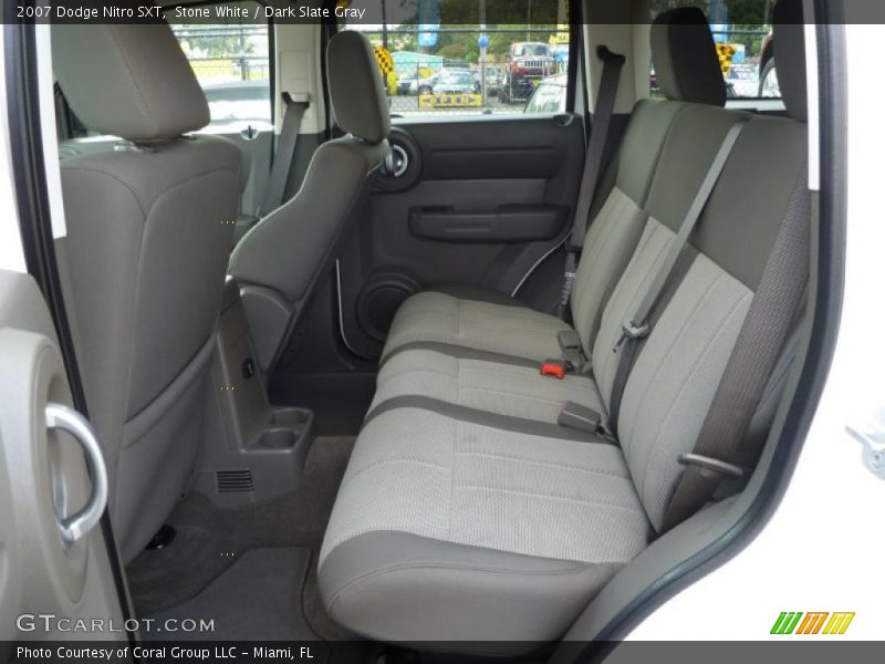 Stone White / Dark Slate Gray 2007 Dodge Nitro SXT