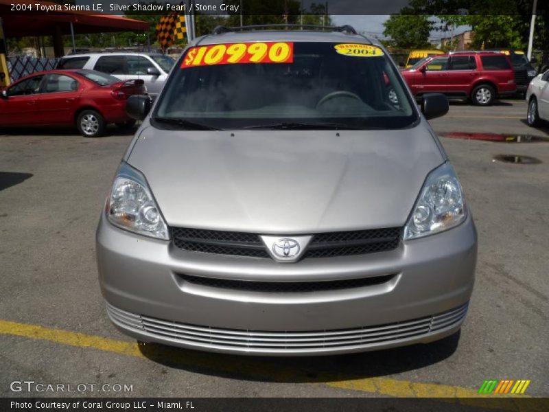 Silver Shadow Pearl / Stone Gray 2004 Toyota Sienna LE