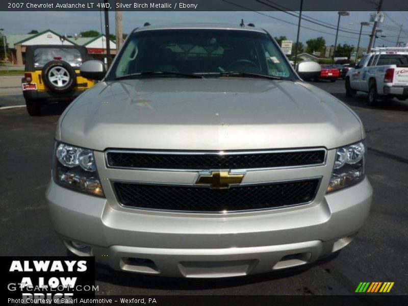 Silver Birch Metallic / Ebony 2007 Chevrolet Avalanche LT 4WD