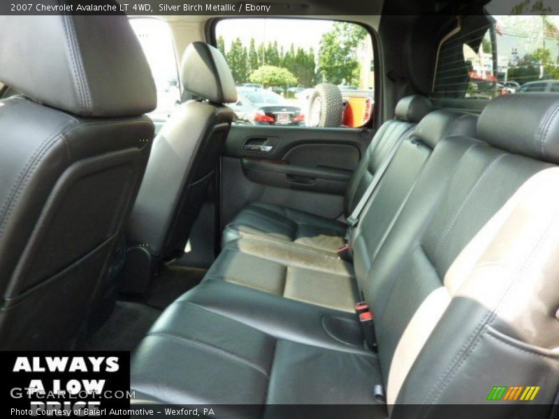 Silver Birch Metallic / Ebony 2007 Chevrolet Avalanche LT 4WD