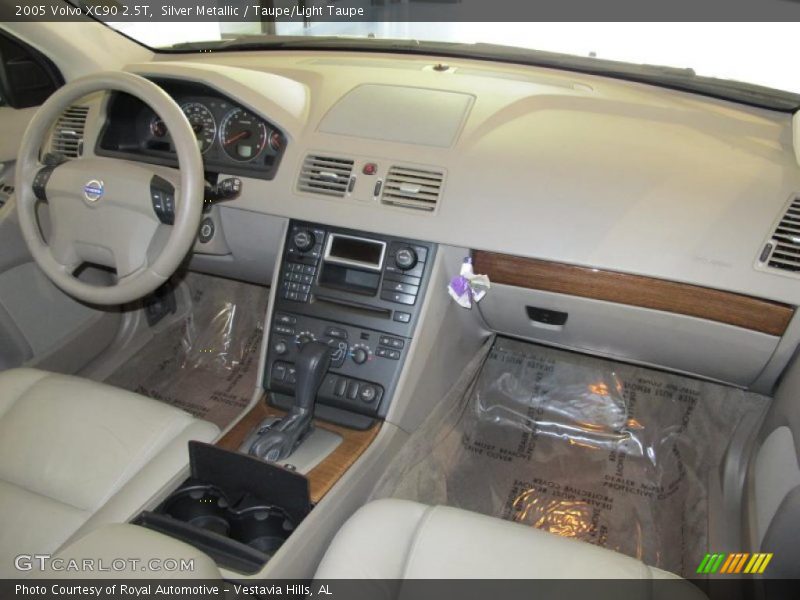 Silver Metallic / Taupe/Light Taupe 2005 Volvo XC90 2.5T