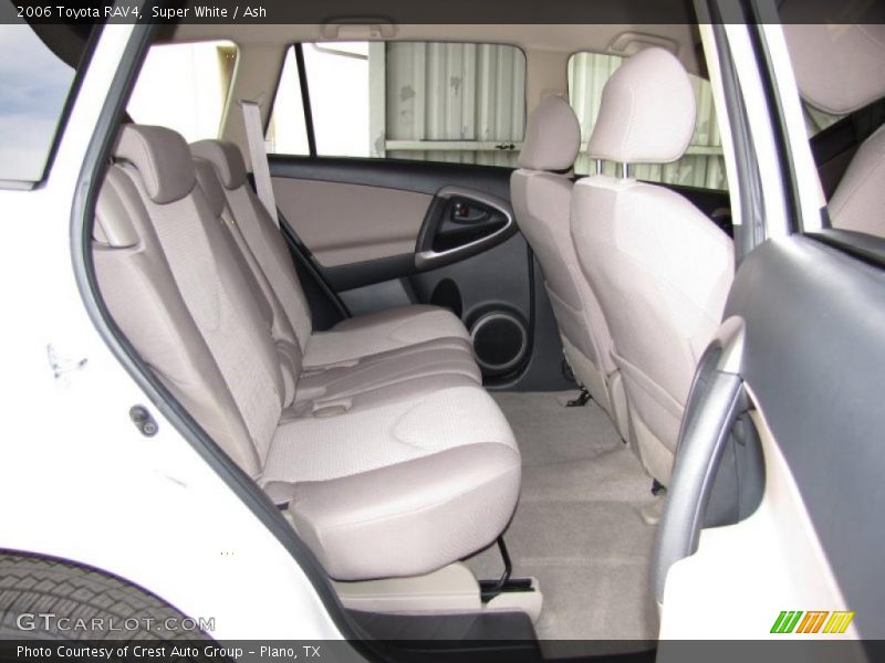 Super White / Ash 2006 Toyota RAV4