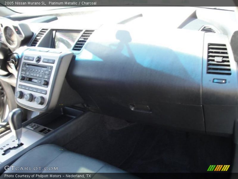 Platinum Metallic / Charcoal 2005 Nissan Murano SL