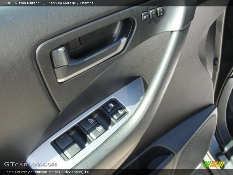 Platinum Metallic / Charcoal 2005 Nissan Murano SL