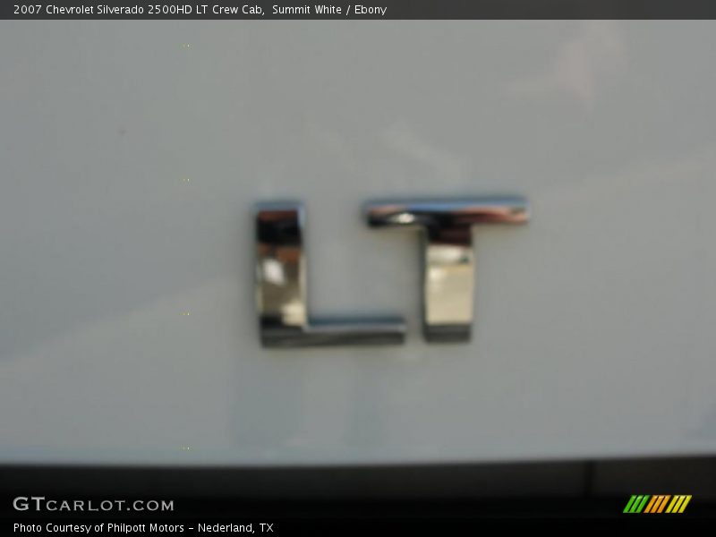 Summit White / Ebony 2007 Chevrolet Silverado 2500HD LT Crew Cab