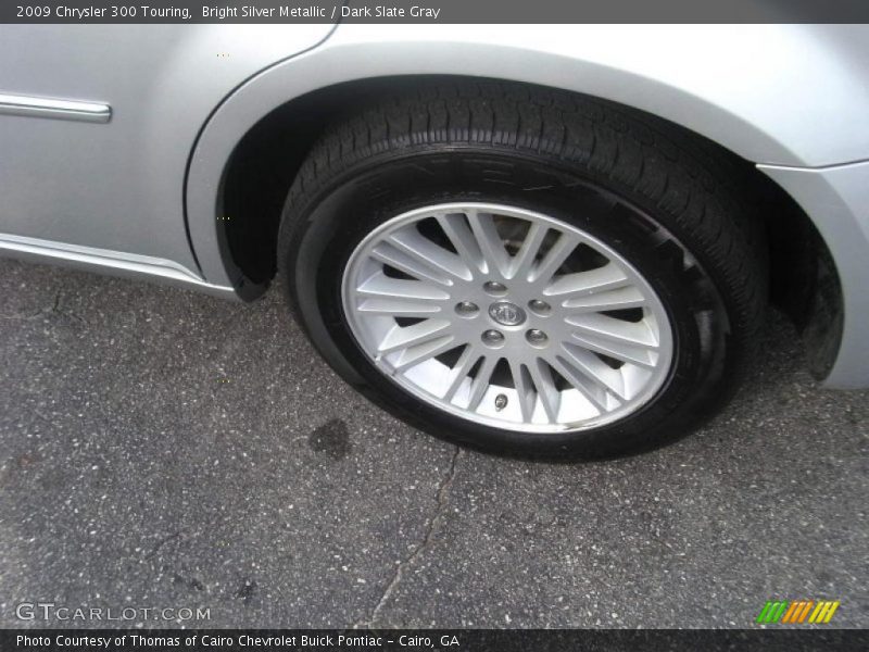 Bright Silver Metallic / Dark Slate Gray 2009 Chrysler 300 Touring