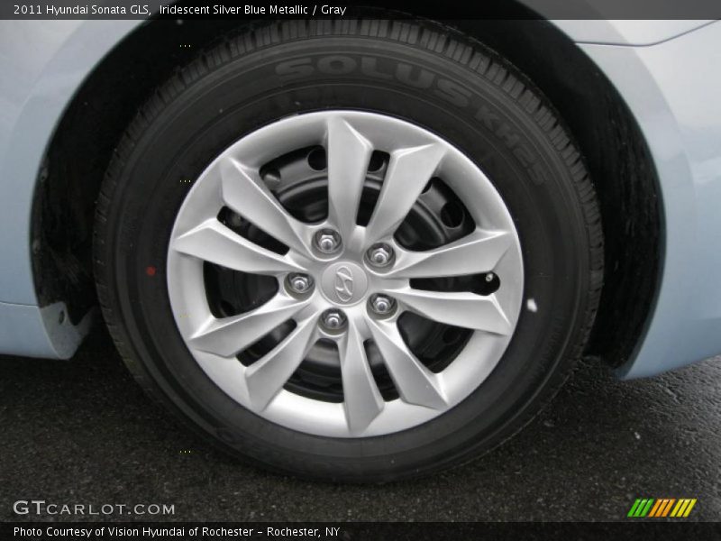 Iridescent Silver Blue Metallic / Gray 2011 Hyundai Sonata GLS