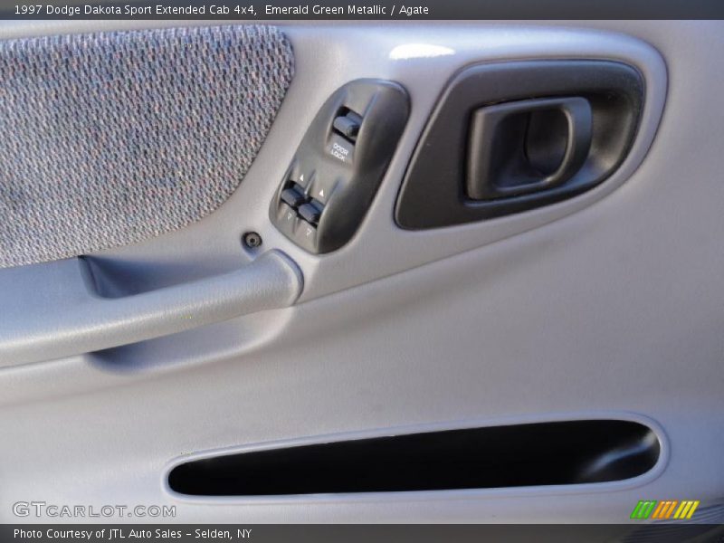Emerald Green Metallic / Agate 1997 Dodge Dakota Sport Extended Cab 4x4