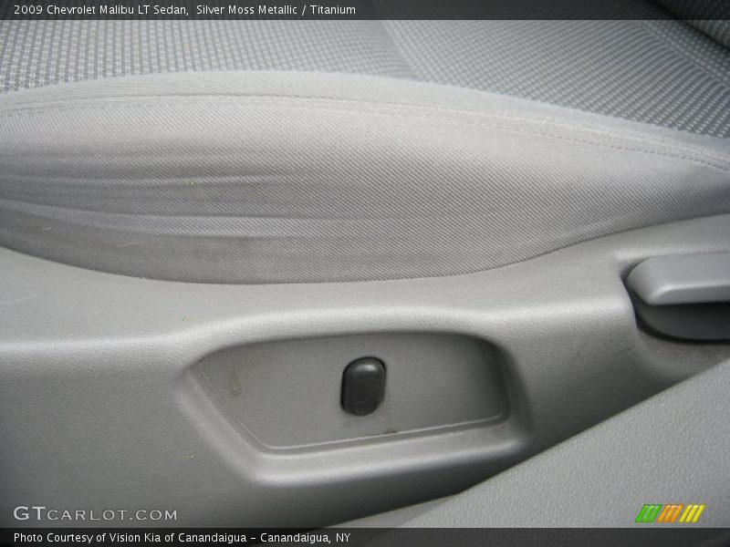 Silver Moss Metallic / Titanium 2009 Chevrolet Malibu LT Sedan