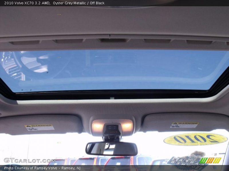 Oyster Grey Metallic / Off Black 2010 Volvo XC70 3.2 AWD