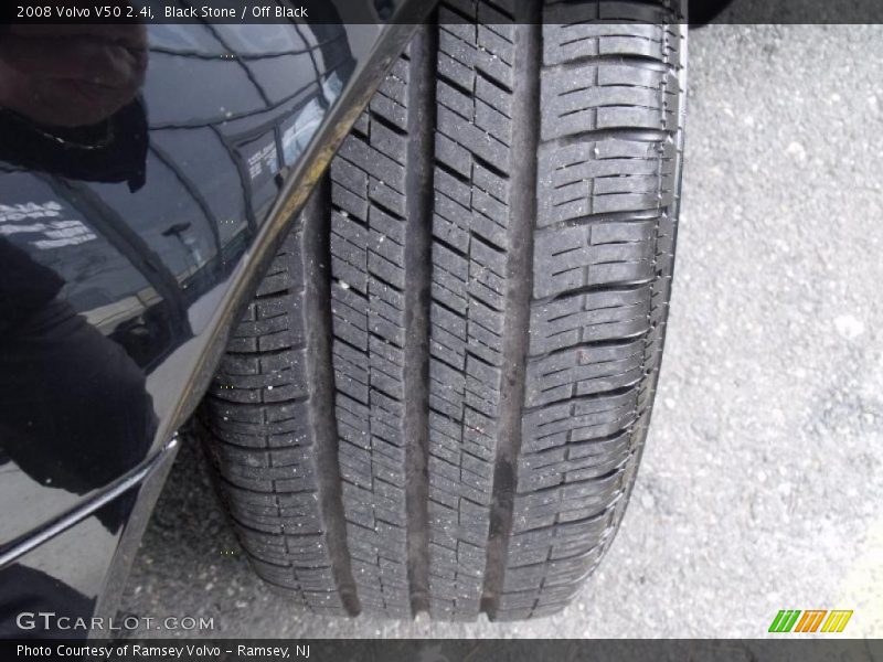 Black Stone / Off Black 2008 Volvo V50 2.4i
