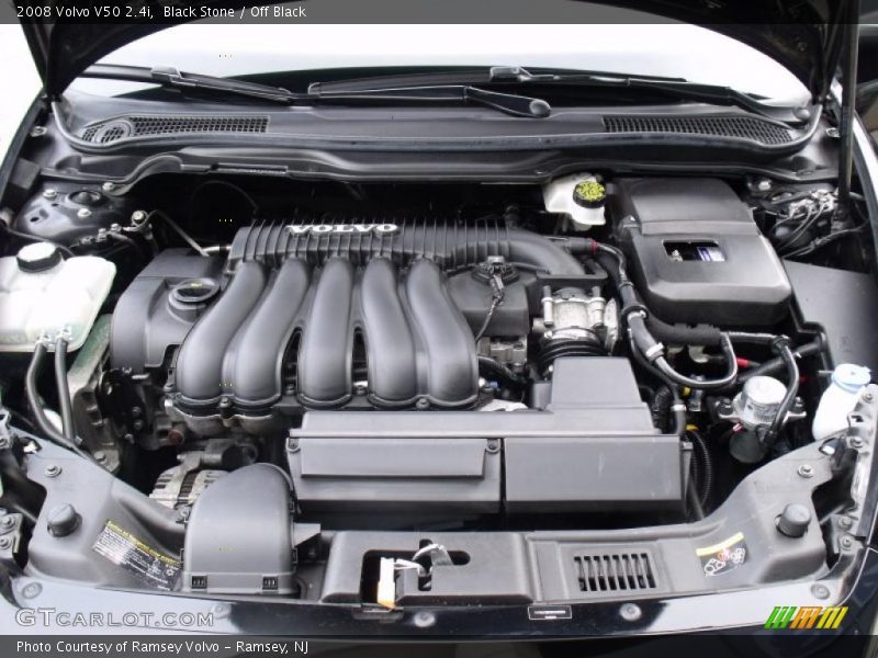  2008 V50 2.4i Engine - 2.4 Liter DOHC 20-Valve VVT 5 Cylinder