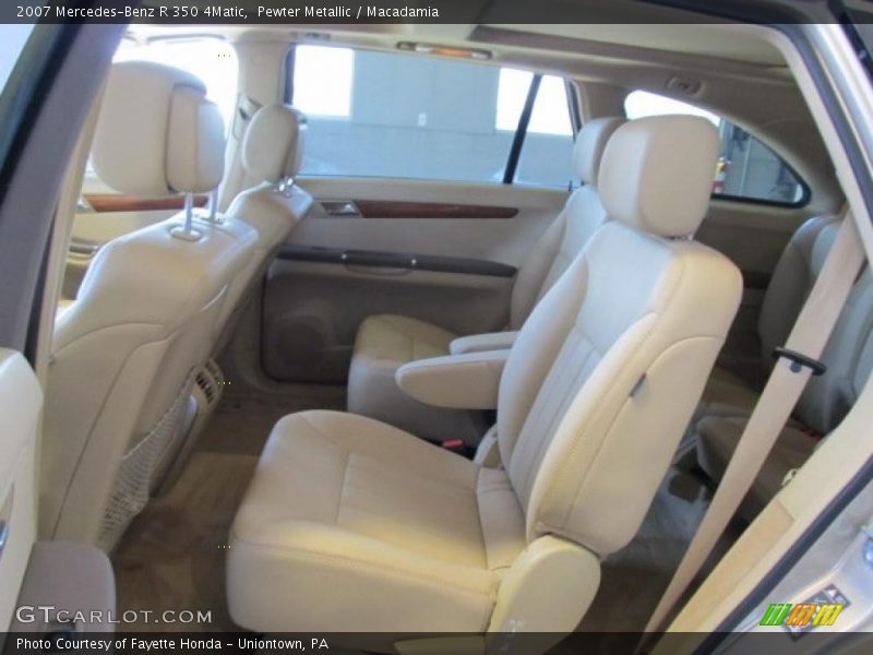 Pewter Metallic / Macadamia 2007 Mercedes-Benz R 350 4Matic