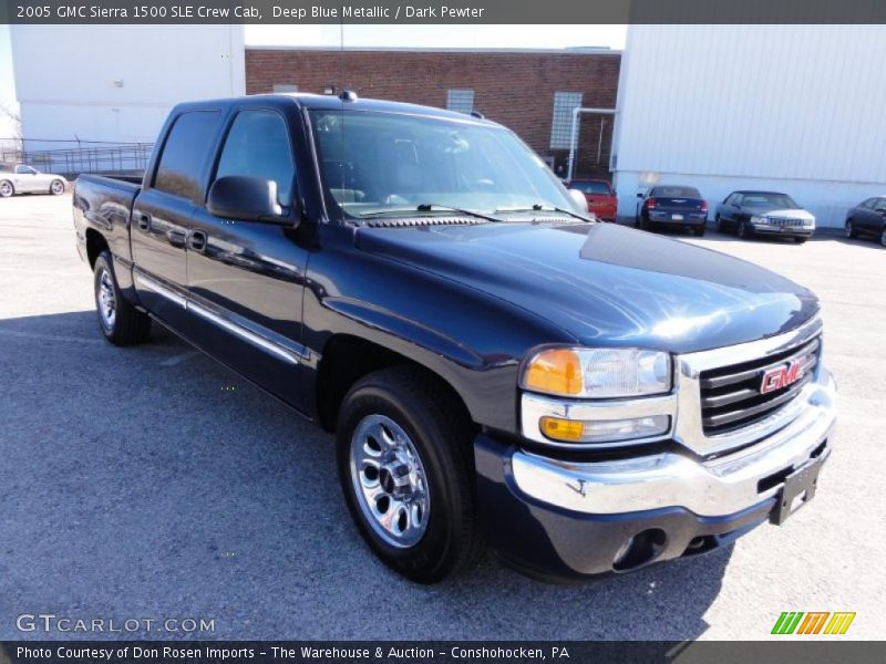Deep Blue Metallic / Dark Pewter 2005 GMC Sierra 1500 SLE Crew Cab