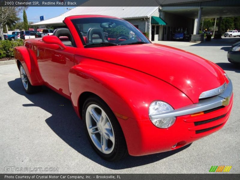 Front 3/4 View of 2003 SSR 