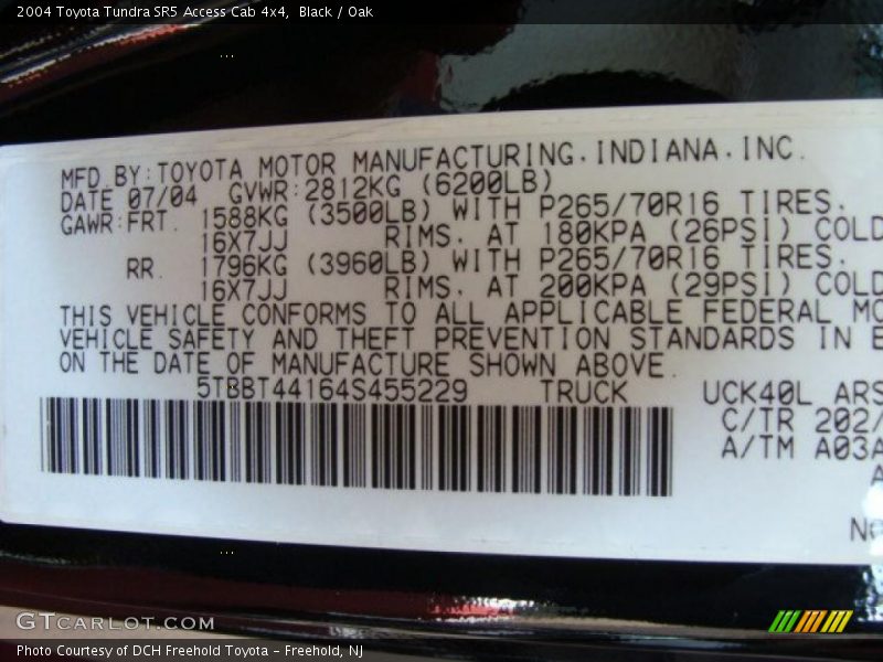 Black / Oak 2004 Toyota Tundra SR5 Access Cab 4x4