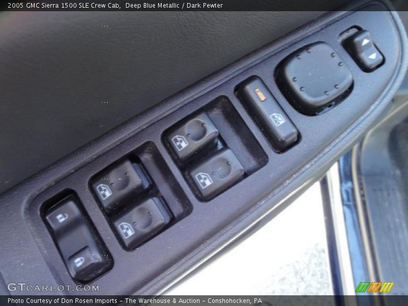 Deep Blue Metallic / Dark Pewter 2005 GMC Sierra 1500 SLE Crew Cab