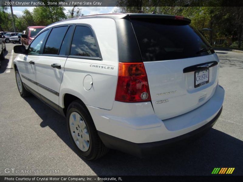 Stone White / Pastel Slate Gray 2007 Chrysler Pacifica