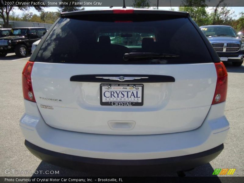 Stone White / Pastel Slate Gray 2007 Chrysler Pacifica
