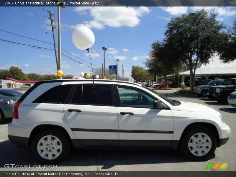 Stone White / Pastel Slate Gray 2007 Chrysler Pacifica