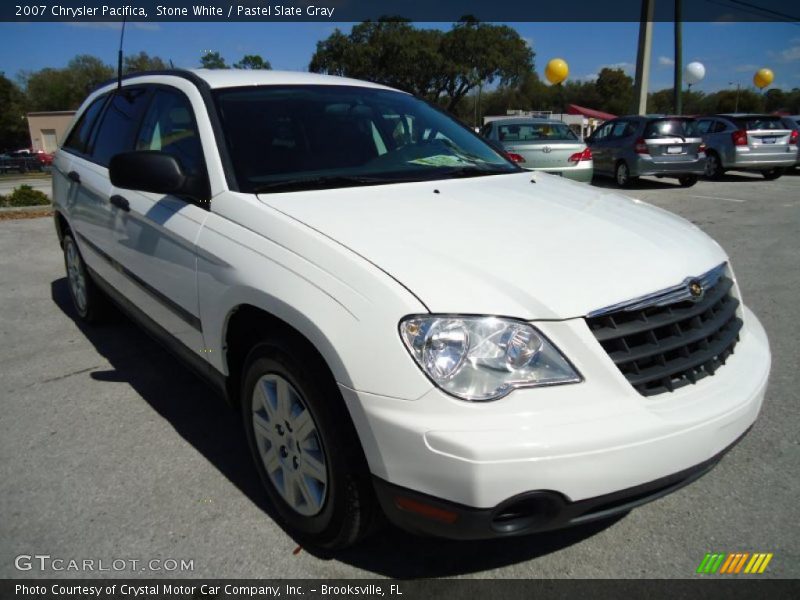 Stone White / Pastel Slate Gray 2007 Chrysler Pacifica