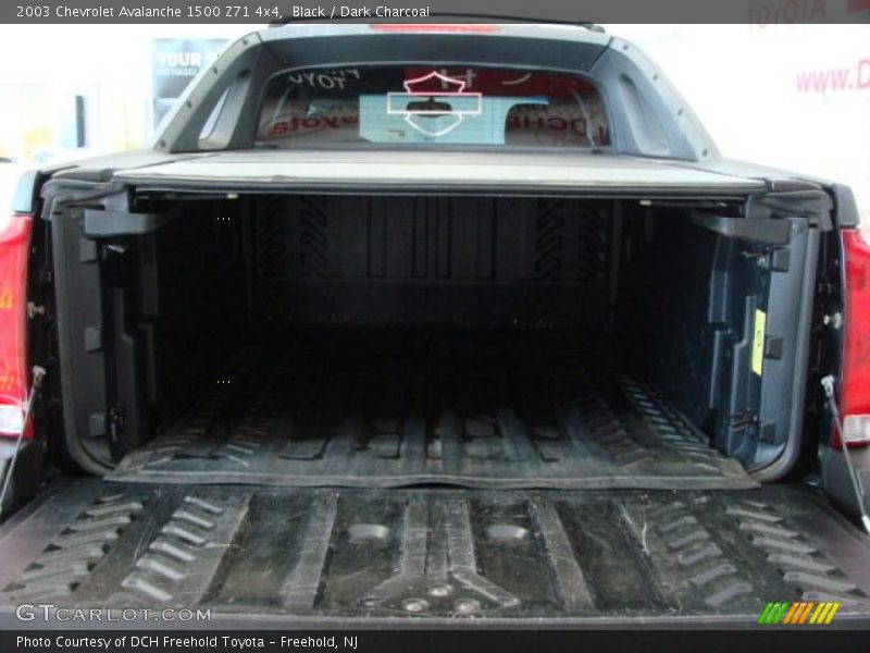 Black / Dark Charcoal 2003 Chevrolet Avalanche 1500 Z71 4x4