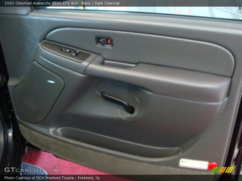 Black / Dark Charcoal 2003 Chevrolet Avalanche 1500 Z71 4x4