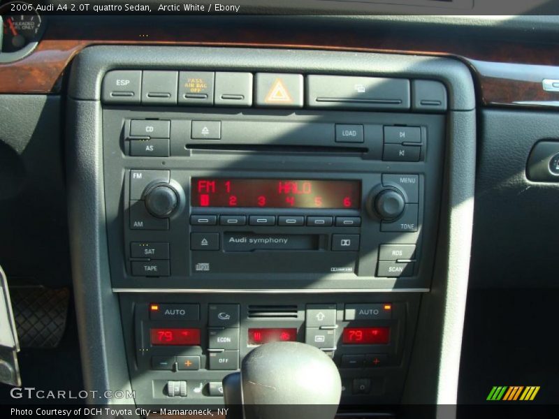 Arctic White / Ebony 2006 Audi A4 2.0T quattro Sedan