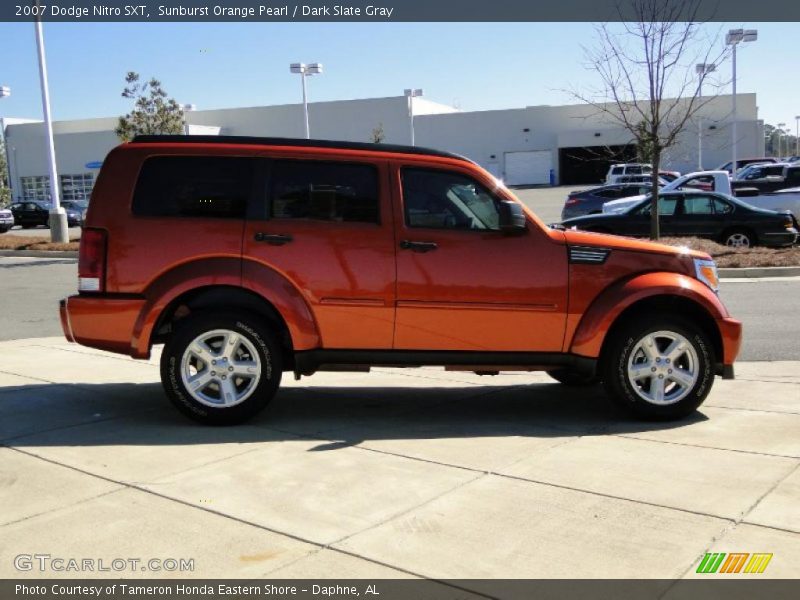 Sunburst Orange Pearl / Dark Slate Gray 2007 Dodge Nitro SXT