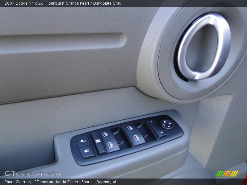 Sunburst Orange Pearl / Dark Slate Gray 2007 Dodge Nitro SXT