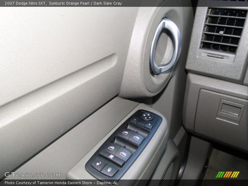 Sunburst Orange Pearl / Dark Slate Gray 2007 Dodge Nitro SXT