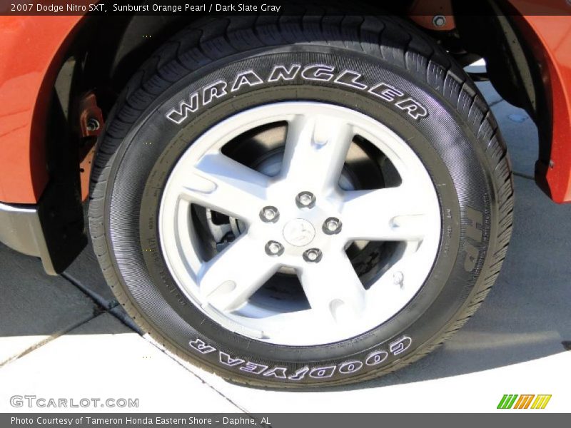 Sunburst Orange Pearl / Dark Slate Gray 2007 Dodge Nitro SXT